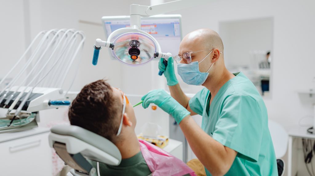 Best Dental SEO Strategy: How Denver Dentists Dominate Local Search and ‘Dentist Near Me’ Rankings.